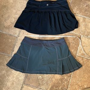 Athleta Black & Gray tennis / running skirts M
